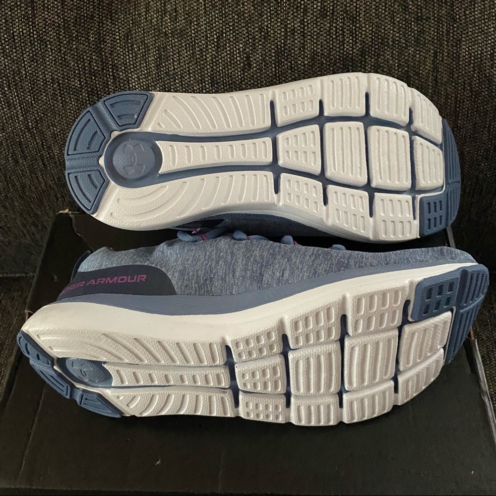 New Under Armour Charged Impulse shoes - Picture 4 of 4